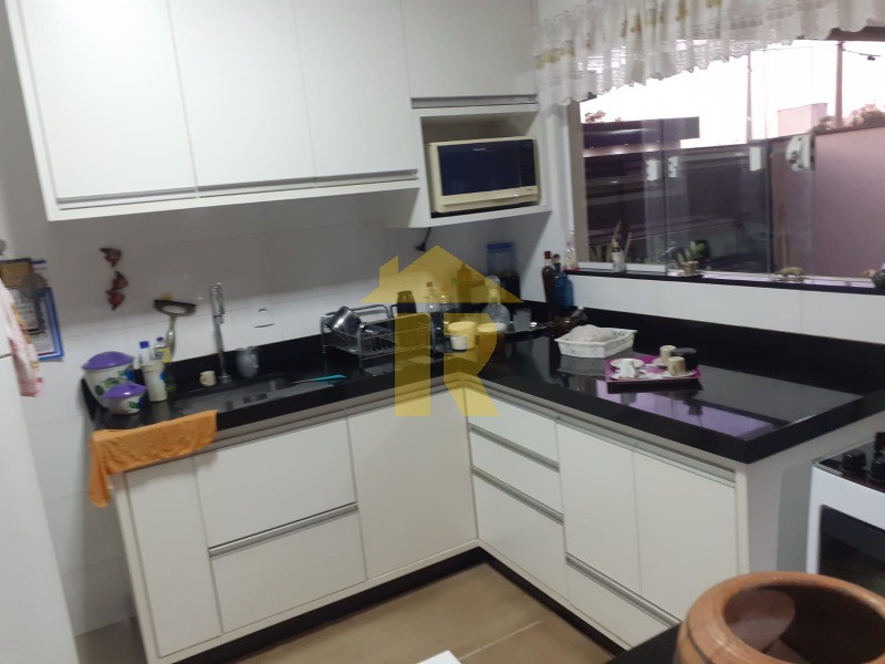 Casa de Condomínio com 3 quartos à venda, 130m² — foto 21 de 24