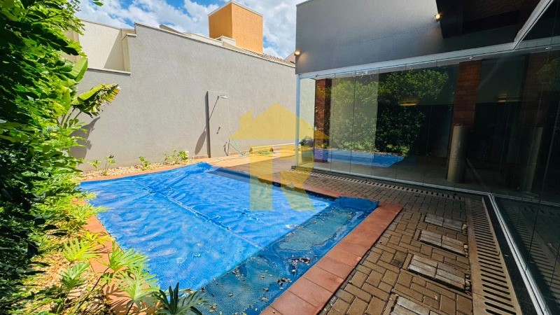 Casa de Condomínio com 4 quartos à venda e aluguel, 290m² — foto 42 de 48