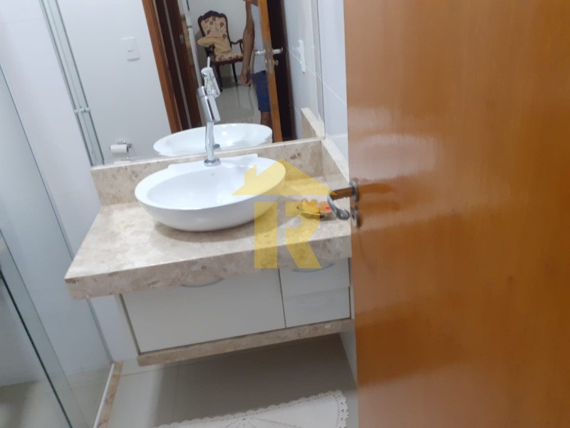 Casa de Condomínio com 3 quartos à venda, 130m² — foto 18 de 24