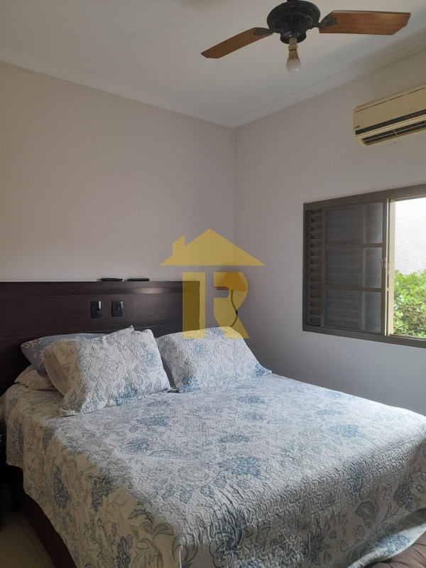 Casa com 3 quartos à venda, 141m² — foto 13 de 33