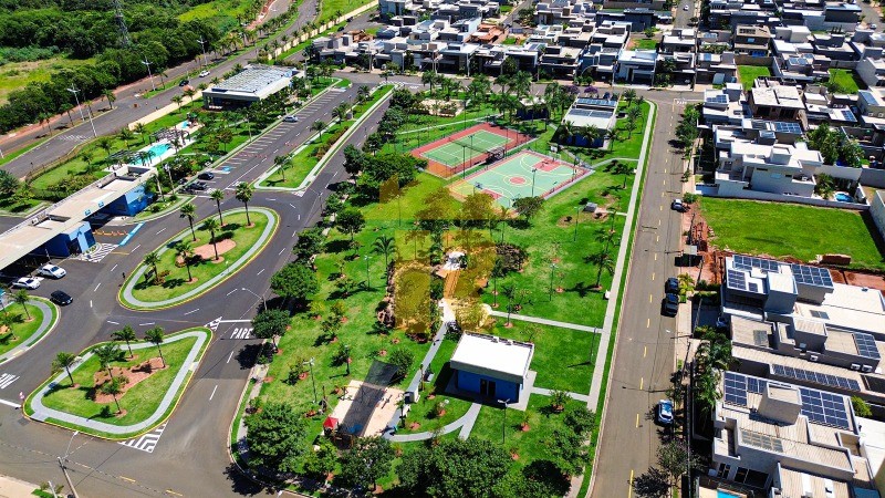 Casa de Condomínio com 3 quartos à venda, 225m² — foto 23 de 27