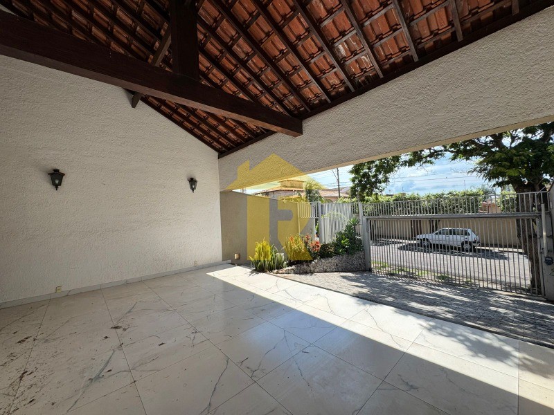 Casa com 3 quartos à venda, 500m² — foto 5 de 39