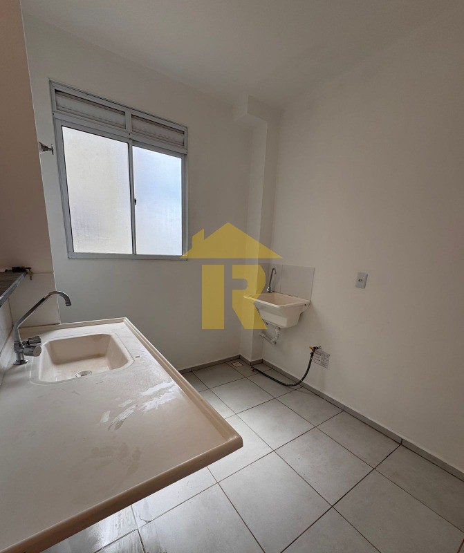Apartamento com 2 quartos à venda, 45m² — foto 3 de 11