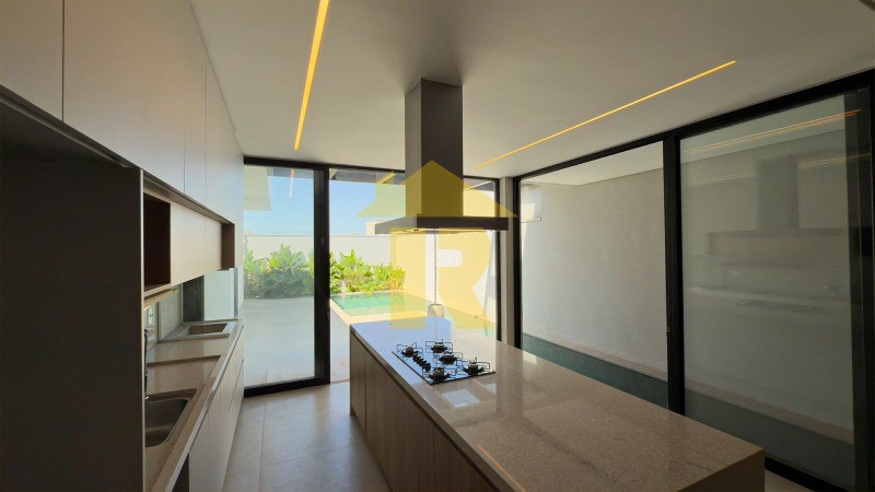 Casa de Condomínio com 3 quartos à venda, 225m² — foto 9 de 27