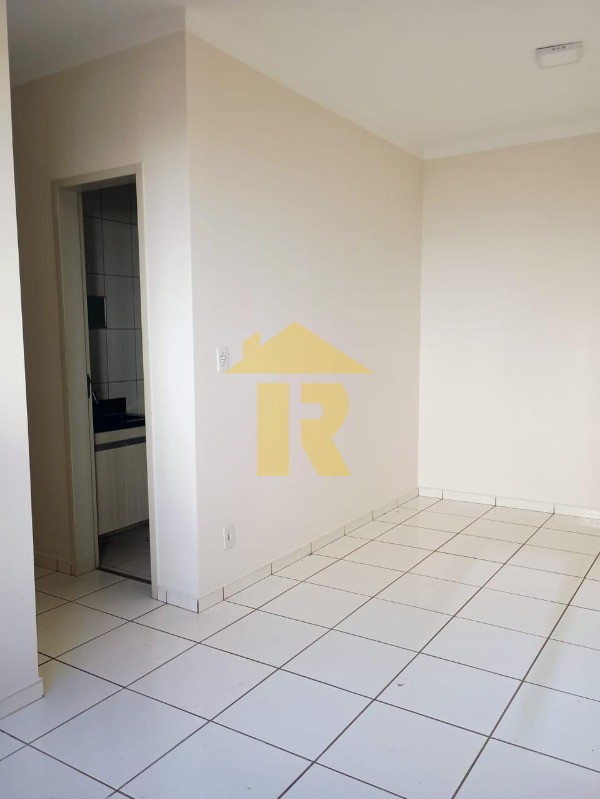 Apartamento com 3 quartos à venda, 70m² — foto 2 de 22