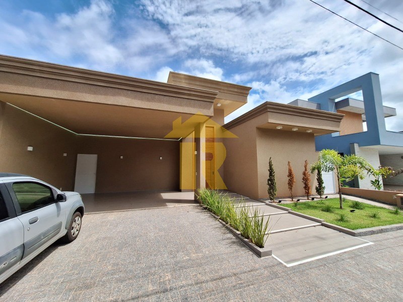 Casa de Condomínio com 3 quartos à venda, 209m² — foto 2 de 19