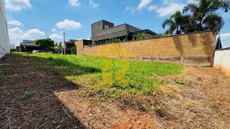 Terreno / Lote / Condomínio  à venda, 360m² — foto 7 de 11