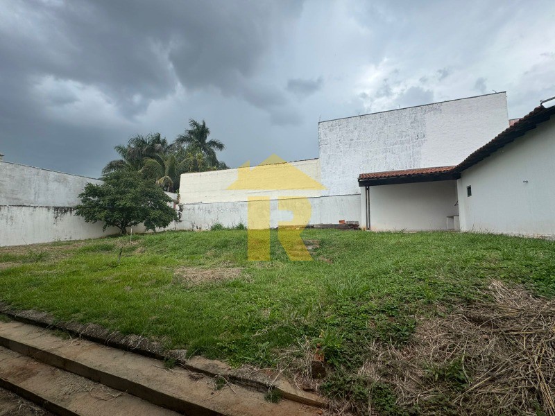 Casa com 3 quartos à venda, 450m² — foto 14 de 19