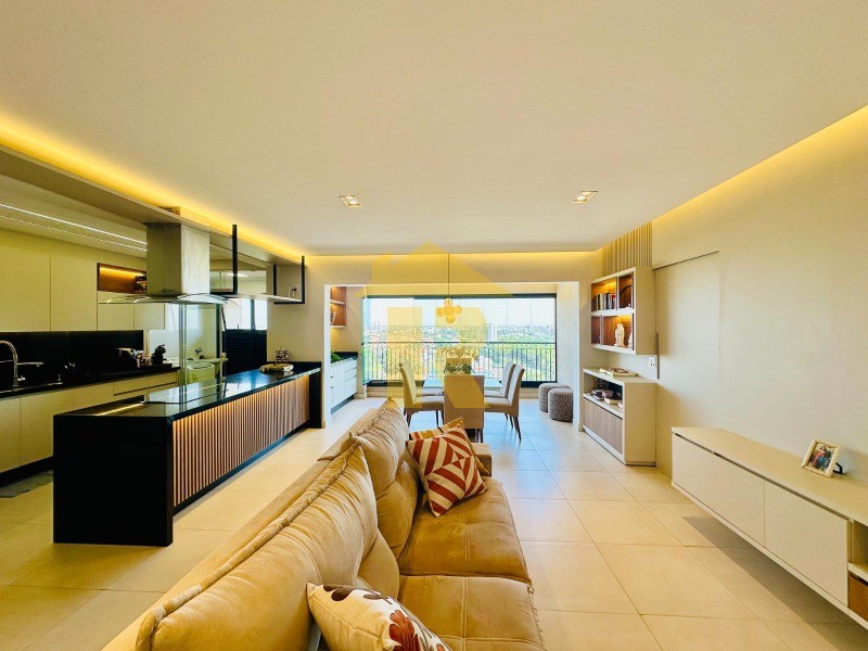 Apartamento com 3 quartos à venda, 123m² — foto 3 de 24