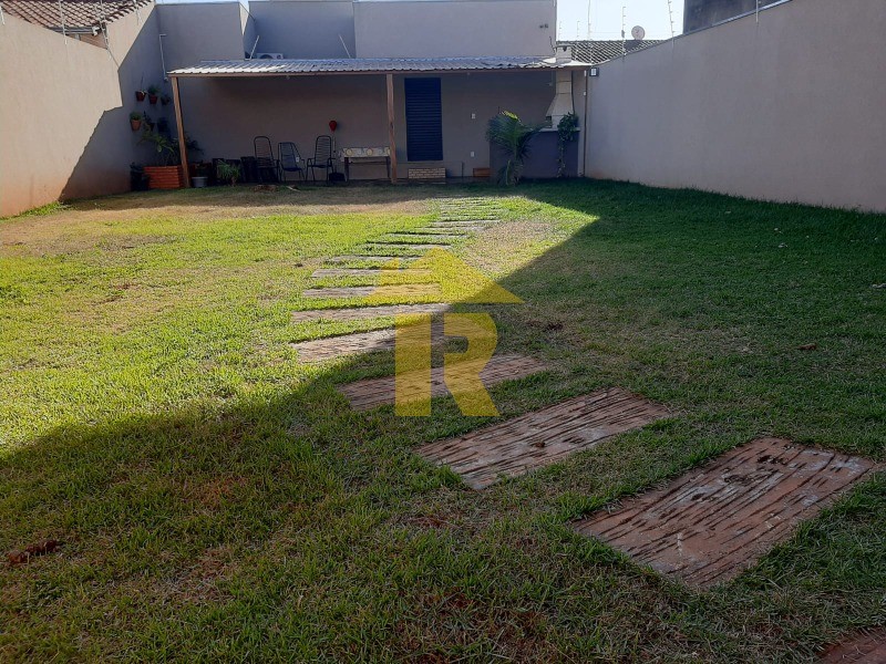 Casa com 3 quartos à venda, 145m² — foto 16 de 19