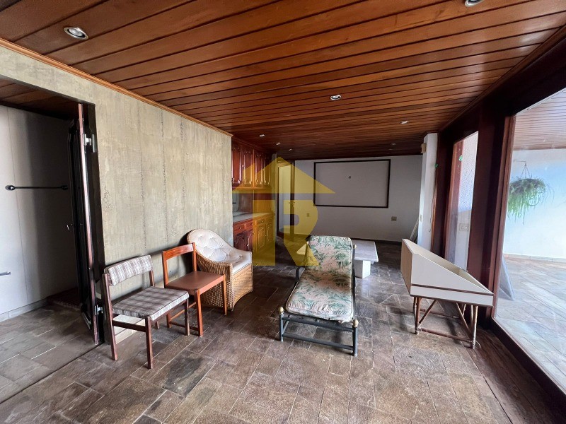 Casa com 4 quartos à venda e aluguel, 500m² — foto 28 de 40