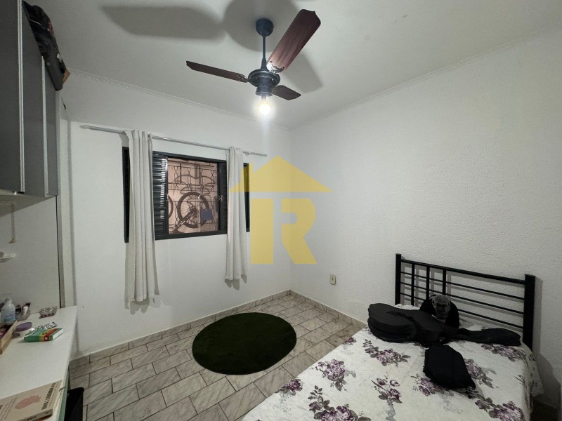 Casa com 3 quartos à venda, 175m² — foto 9 de 11