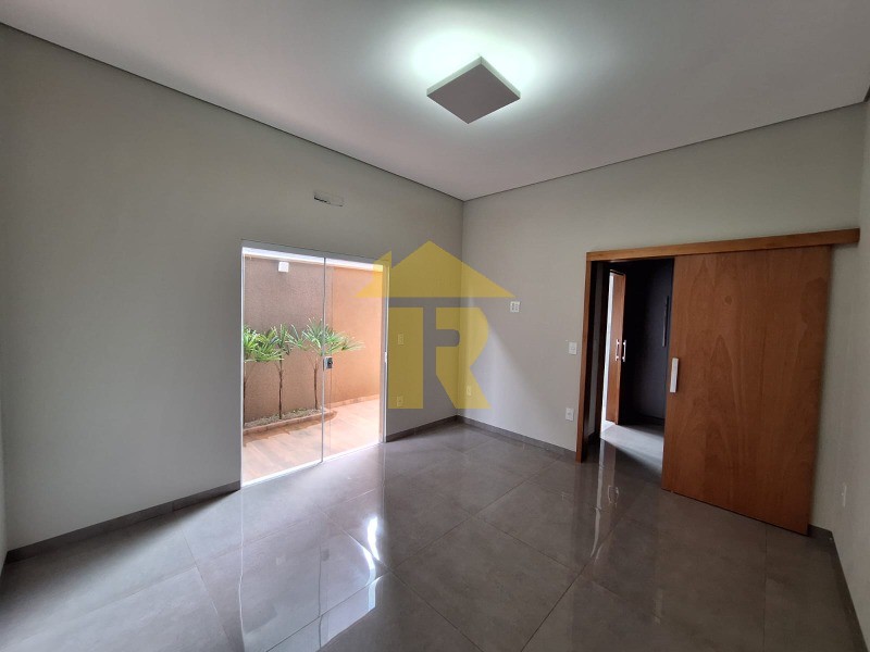 Casa de Condomínio com 3 quartos à venda, 209m² — foto 7 de 19