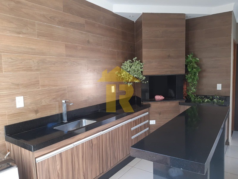 Casa com 3 quartos à venda, 145m² — foto 12 de 19