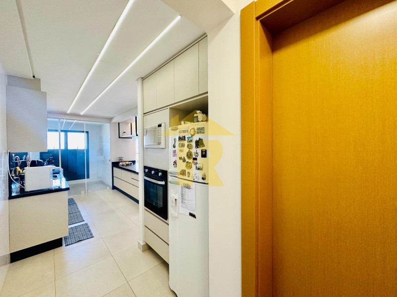 Apartamento com 3 quartos à venda, 123m² — foto 14 de 24