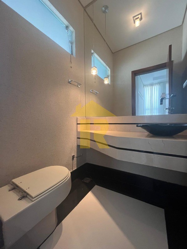 Casa de Condomínio com 4 quartos à venda e aluguel, 240m² — foto 6 de 24
