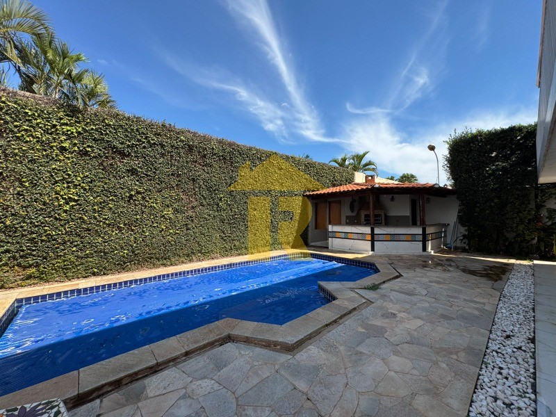 Casa com 3 quartos à venda, 500m² — foto 35 de 39
