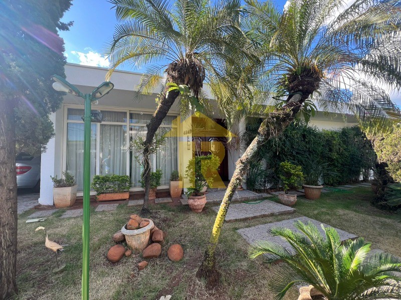 Casa com 4 quartos à venda e aluguel, 500m² — foto 3 de 40
