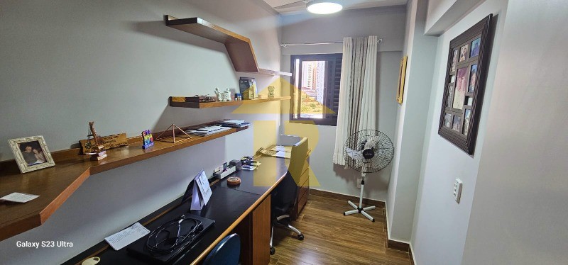 Apartamento com 3 quartos à venda, 132m² — foto 7 de 35