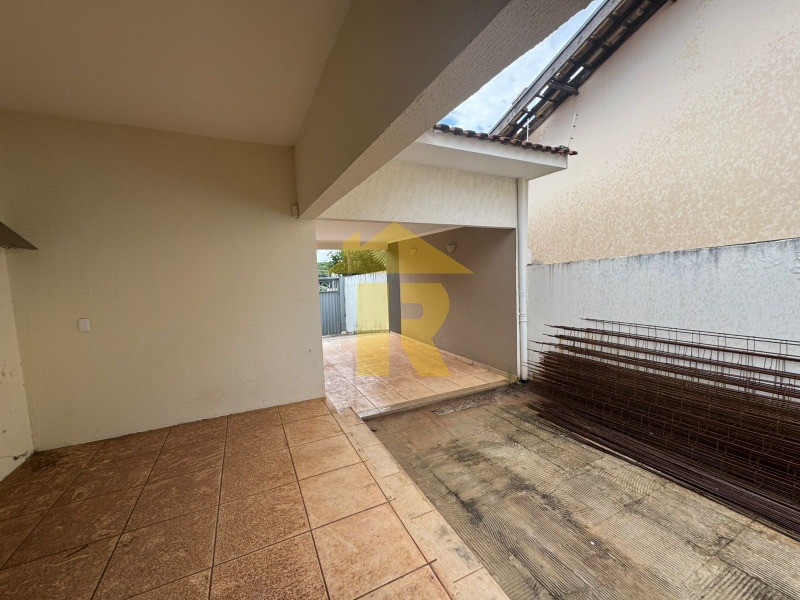 Casa com 3 quartos à venda, 450m² — foto 4 de 19