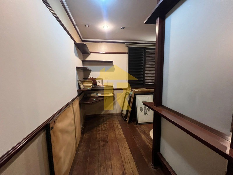 Casa com 4 quartos à venda e aluguel, 500m² — foto 17 de 40