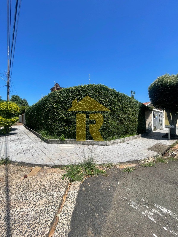 Casa com 2 quartos à venda, 90m² — foto 2 de 20