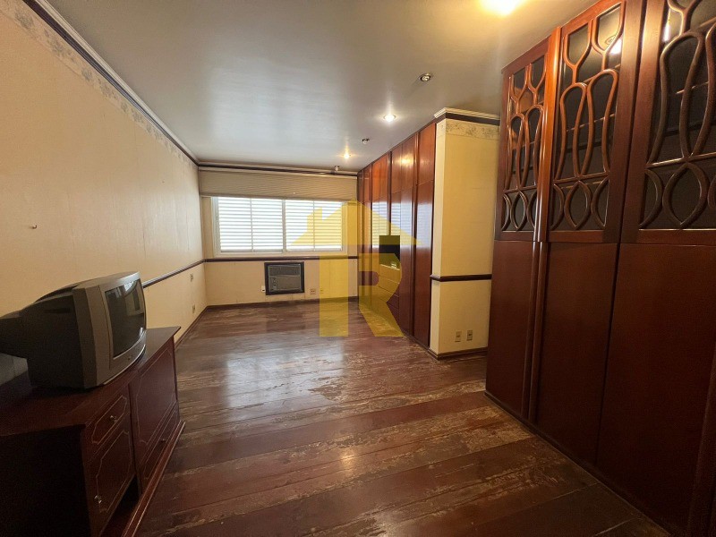 Casa com 4 quartos à venda e aluguel, 500m² — foto 12 de 40