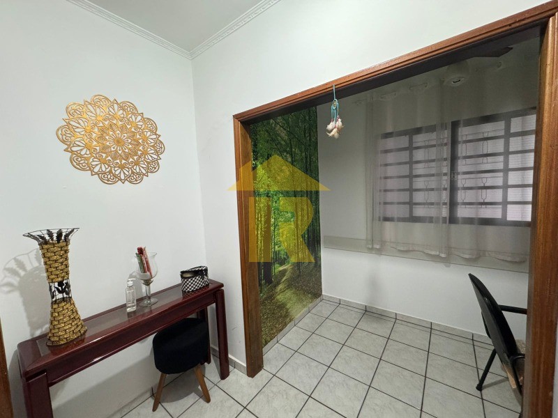 Casa com 3 quartos à venda, 175m² — foto 6 de 11