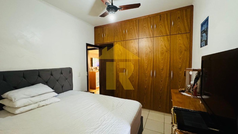 Casa com 3 quartos à venda, 180m² — foto 8 de 18