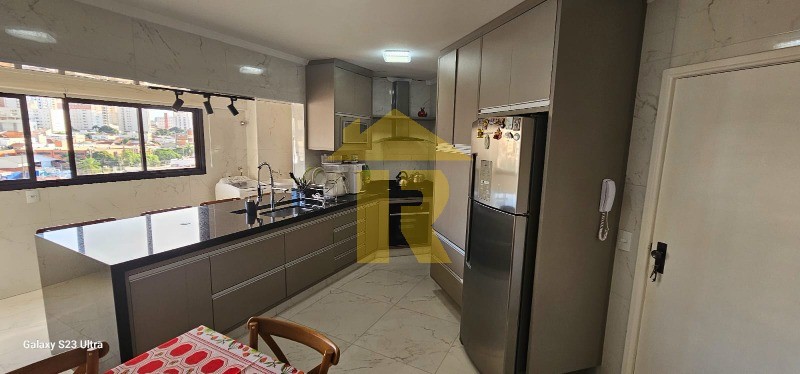 Apartamento com 3 quartos à venda, 132m² — foto 19 de 35