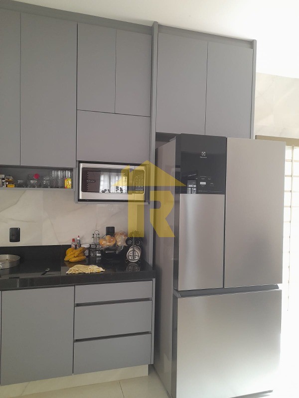 Casa com 3 quartos à venda, 141m² — foto 22 de 33