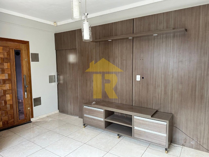 Casa com 2 quartos à venda, 135m² — foto 3 de 17