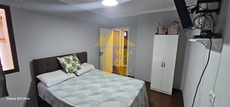 Apartamento com 3 quartos à venda, 132m² — foto 18 de 35