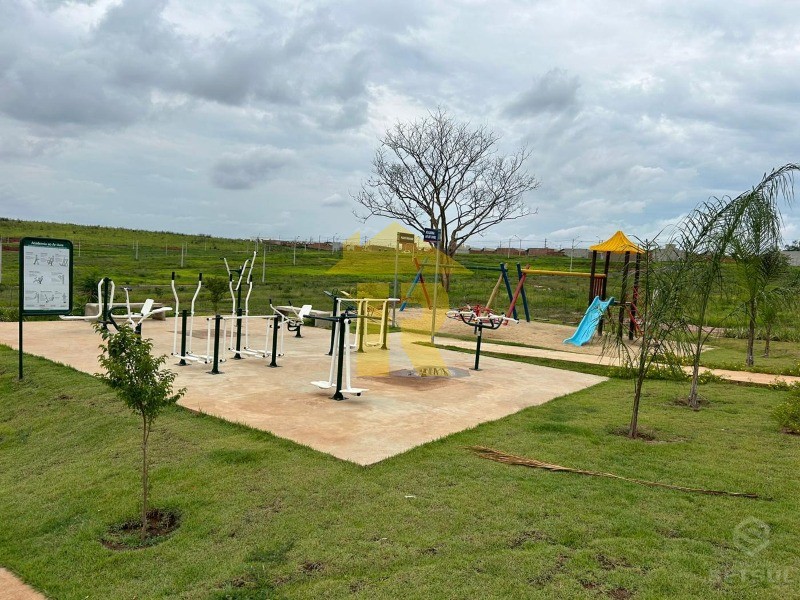 Terreno / Lote / Condomínio  à venda, 200m² — foto 4 de 6