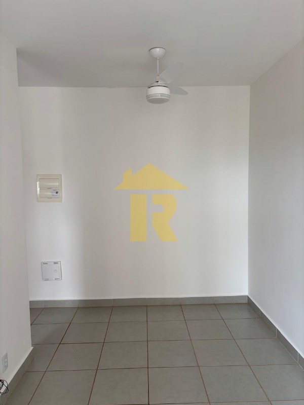 Apartamento com 2 quartos à venda, 49m² — foto 4 de 13