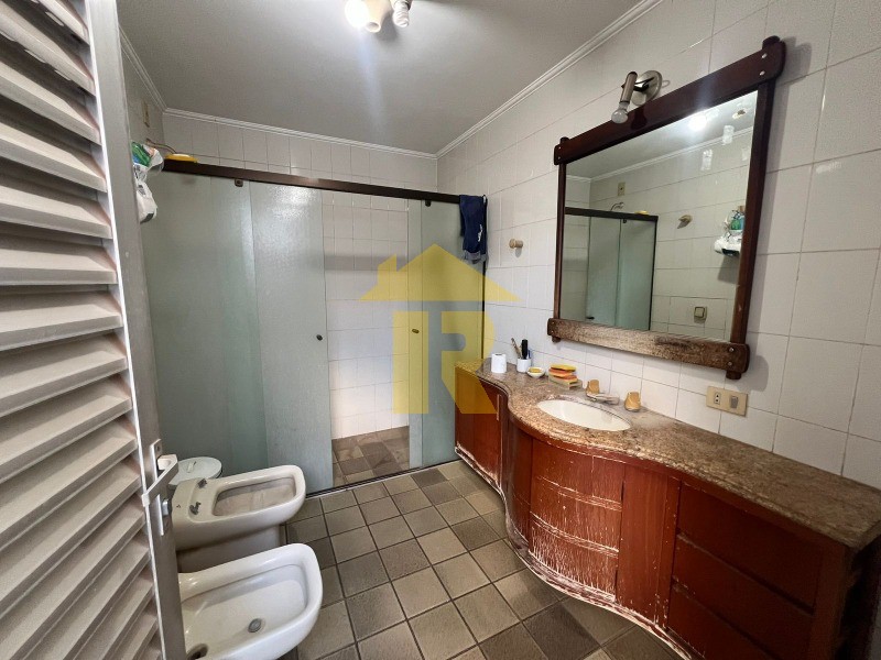 Casa com 4 quartos à venda e aluguel, 500m² — foto 36 de 40