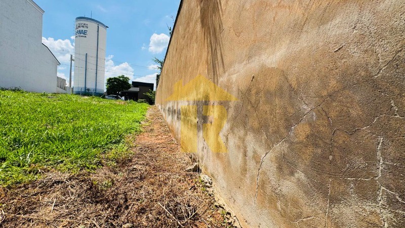 Terreno / Lote / Condomínio  à venda, 360m² — foto 4 de 11