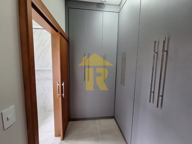 Casa de Condomínio com 3 quartos à venda, 209m² — foto 8 de 19