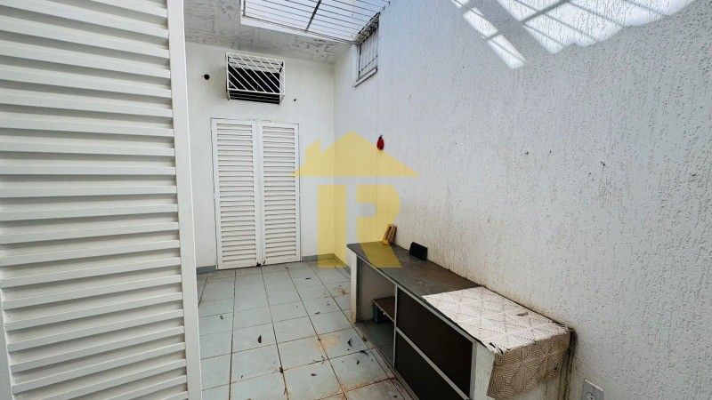 Casa com 2 quartos à venda, 193m² — foto 19 de 19