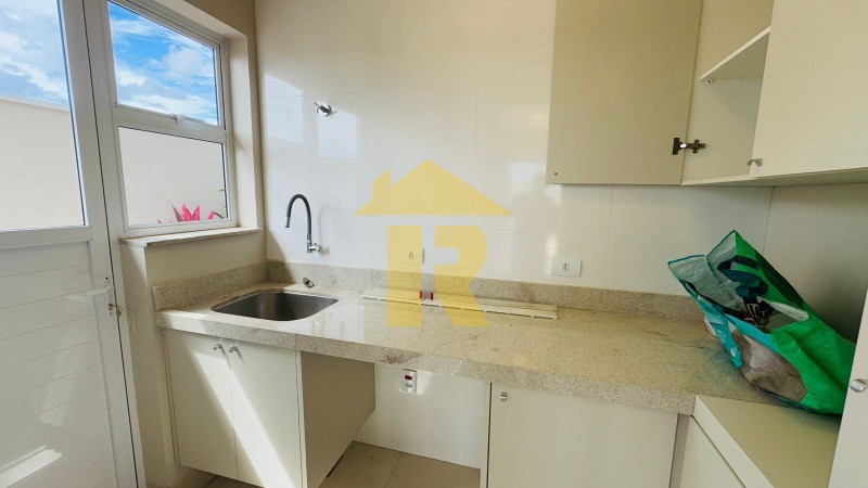 Casa de Condomínio com 3 quartos à venda, 168m² — foto 27 de 32