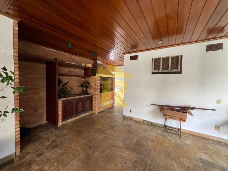 Casa com 4 quartos à venda e aluguel, 500m² — foto 27 de 40