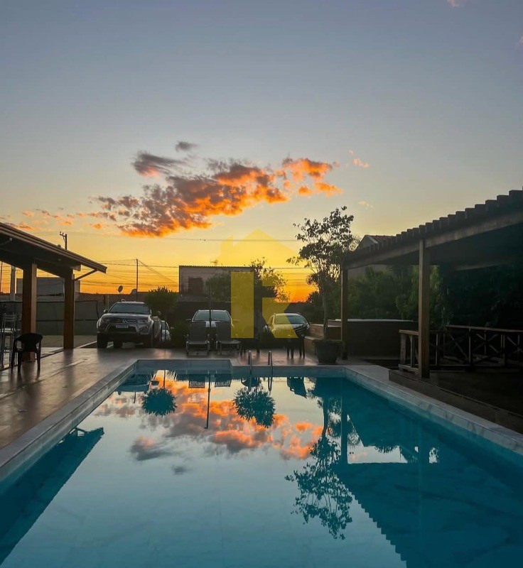 Casa com 5 quartos à venda e aluguel, 500m² — foto 10 de 14
