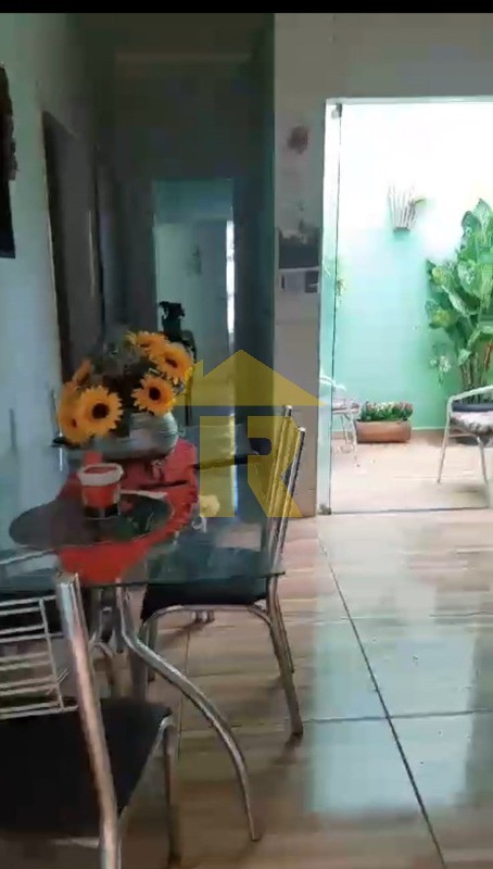 Casa com 2 quartos à venda, 70m² — foto 15 de 27