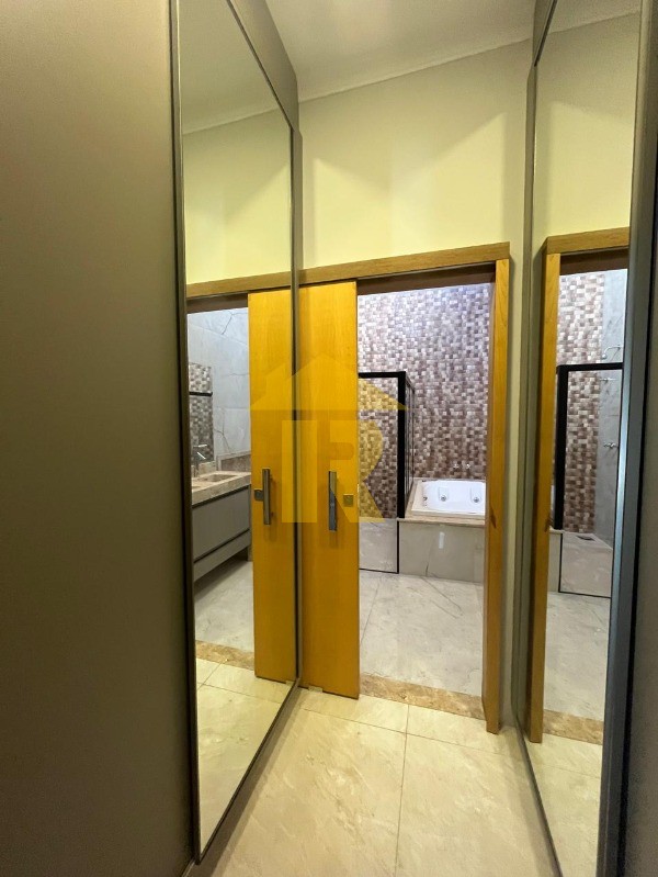 Casa de Condomínio com 3 quartos à venda, 165m² — foto 11 de 24