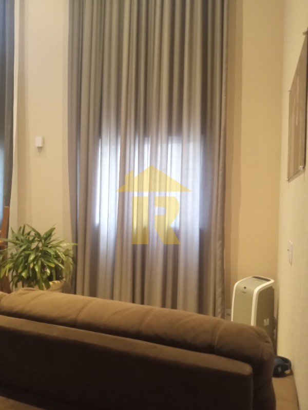 Casa de Condomínio com 3 quartos à venda, 196m² — foto 6 de 21