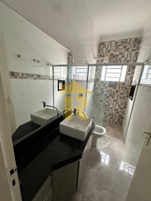 Casa com 2 quartos à venda, 135m² — foto 8 de 17