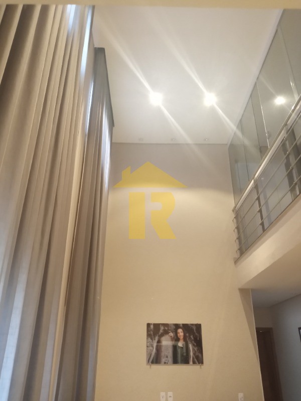 Casa de Condomínio com 3 quartos à venda, 196m² — foto 4 de 21