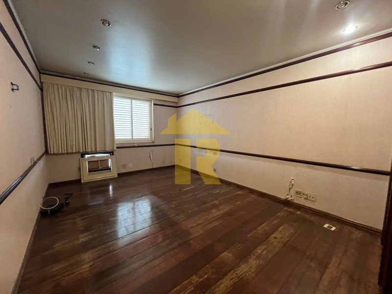 Casa com 4 quartos à venda e aluguel, 500m² — foto 19 de 40