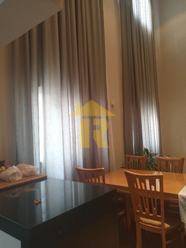 Casa de Condomínio com 3 quartos à venda, 196m² — foto 9 de 21