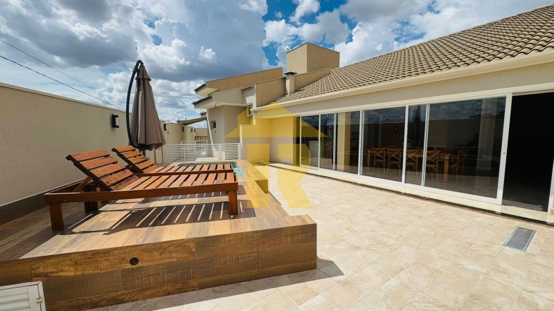 Casa de Condomínio com 4 quartos à venda, 300m² — foto 19 de 32